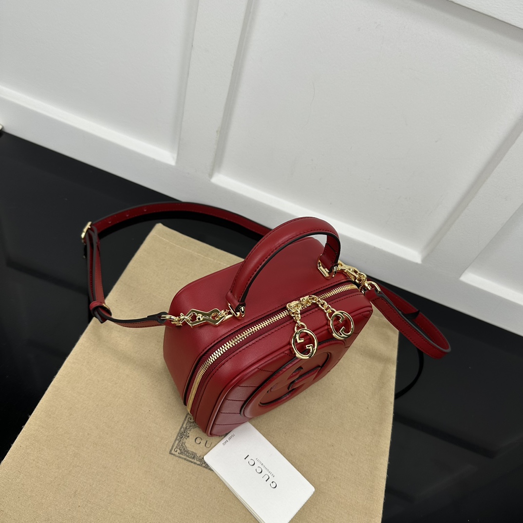 Gucci Satchel Bags